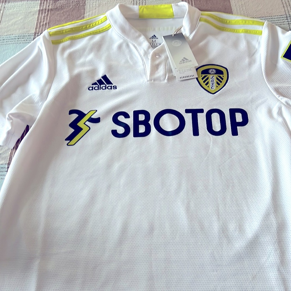 Leeds United jersey, Calvin Phillips on back. Never worn, too small.
